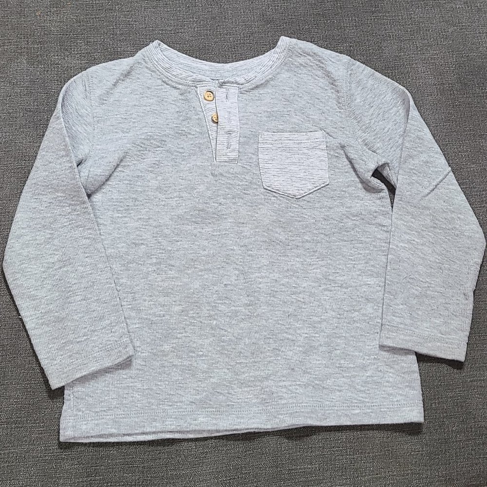 Gray long-sleeve top